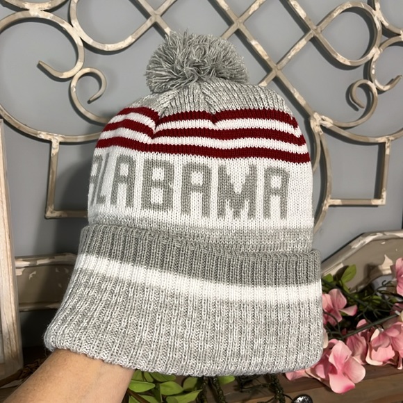 University of Alabama Beanie Winter Cap Acrylic Mens Womens New - Picture 6 of 13